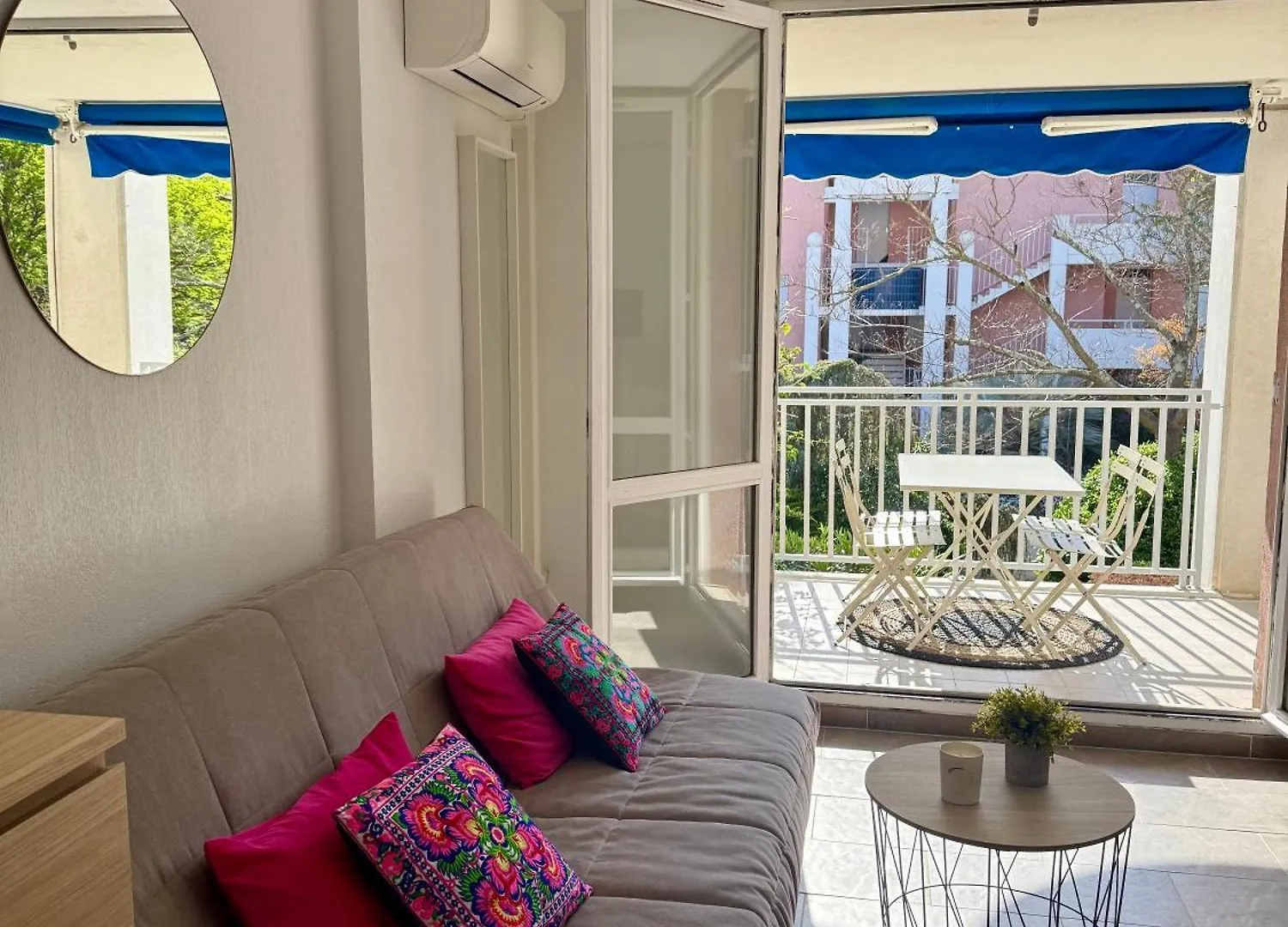 Studio Cabine Proche Plage De Cavaliere Le Lavandou